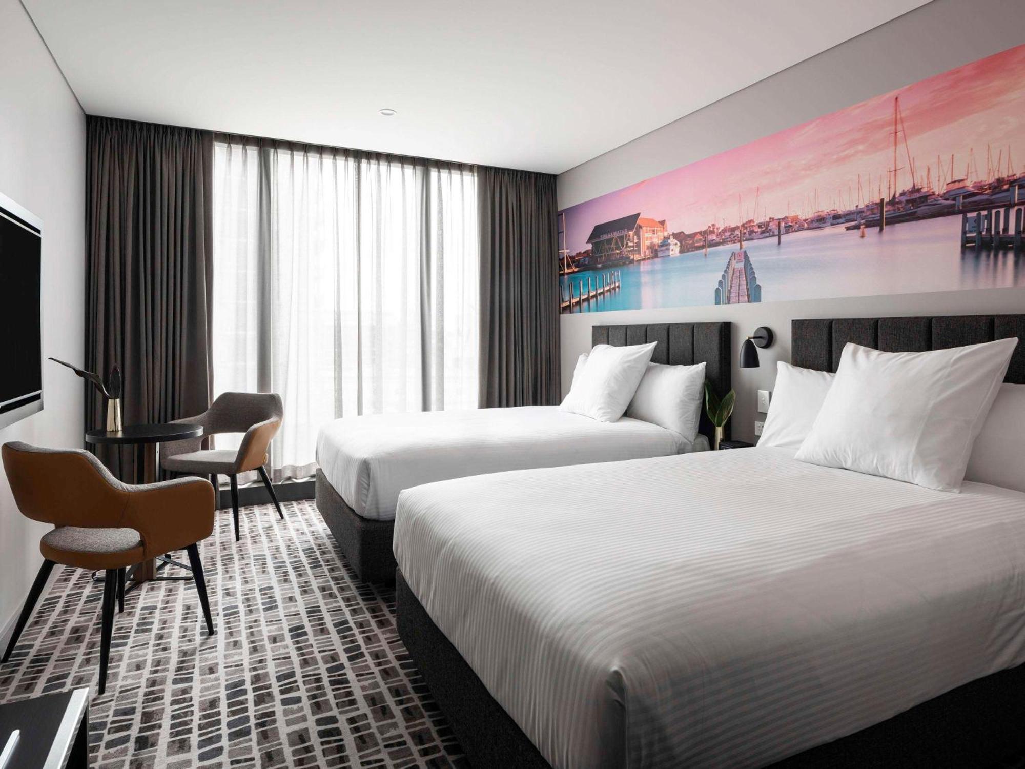 โนโวเทล เพิร์ธ เมอเรย์สตรีท Hotel เพิร์ท ภายนอก รูปภาพ